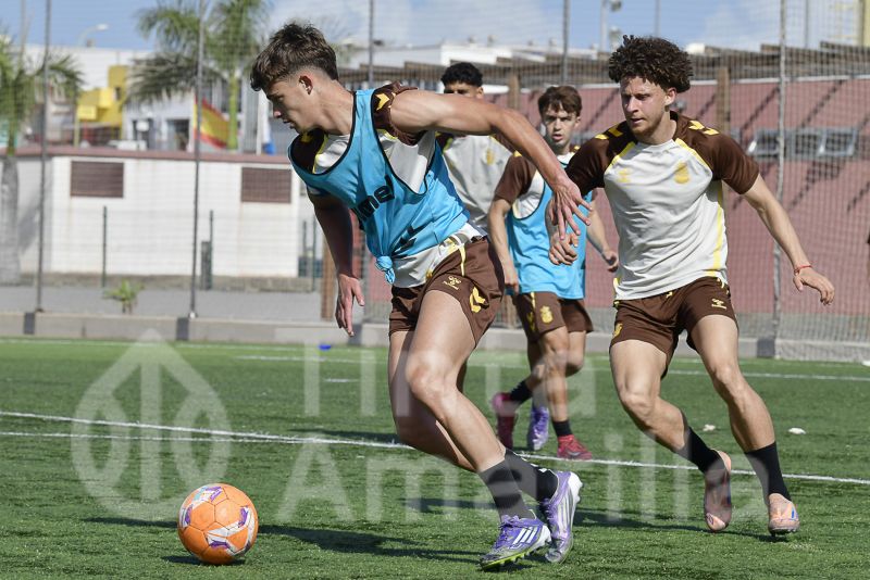 Fotos: La alegría de no ver de paisano a Aaron Jorge