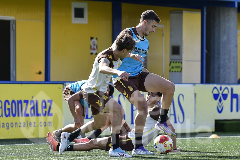 Fotos: La alegría de no ver de paisano a Aaron Jorge