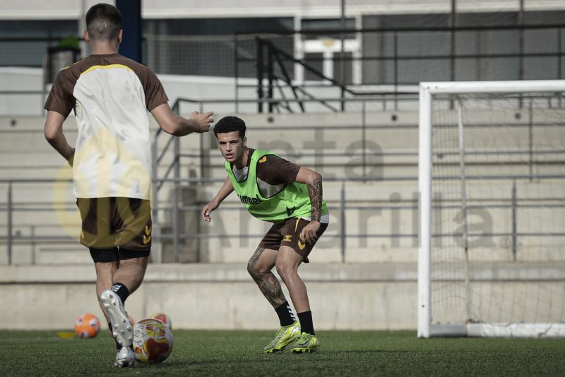 Fotos: Las Palmas C tiene una dura prueba el sábado en el Anexo