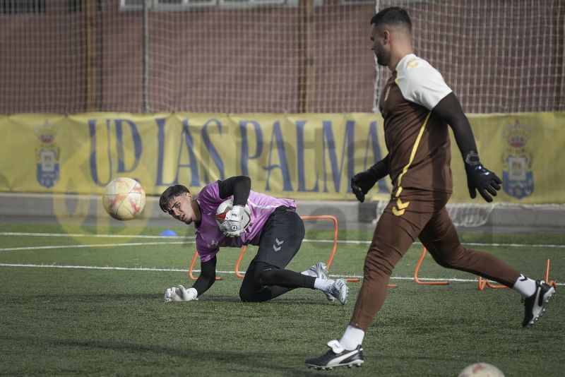 Fotos: Las Palmas C tiene una dura prueba el sábado en el Anexo