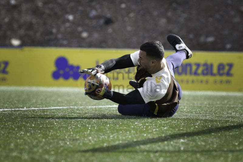 Fotos: Las Palmas C, en preparativos para recibir al Herbania