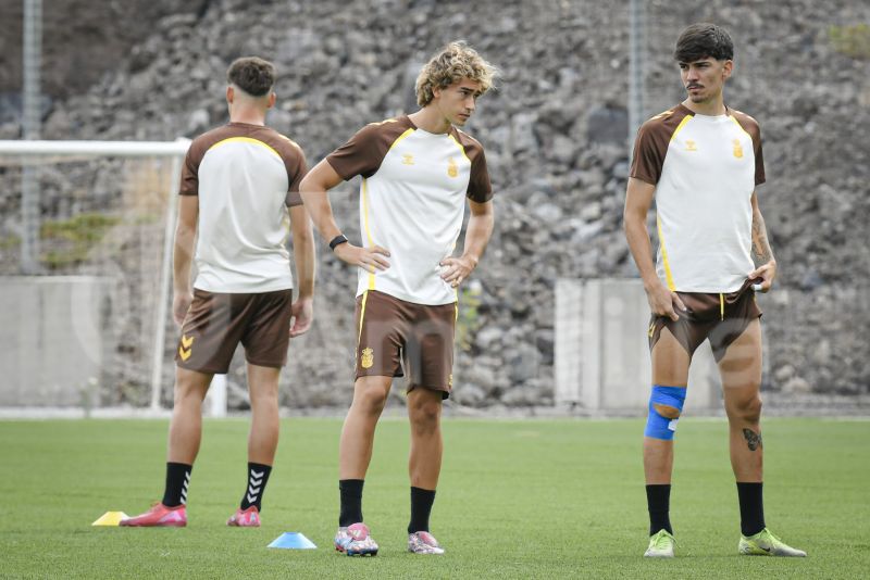 Fotos: Las Palmas Atlético tiene en agenda dos partidos en Balos