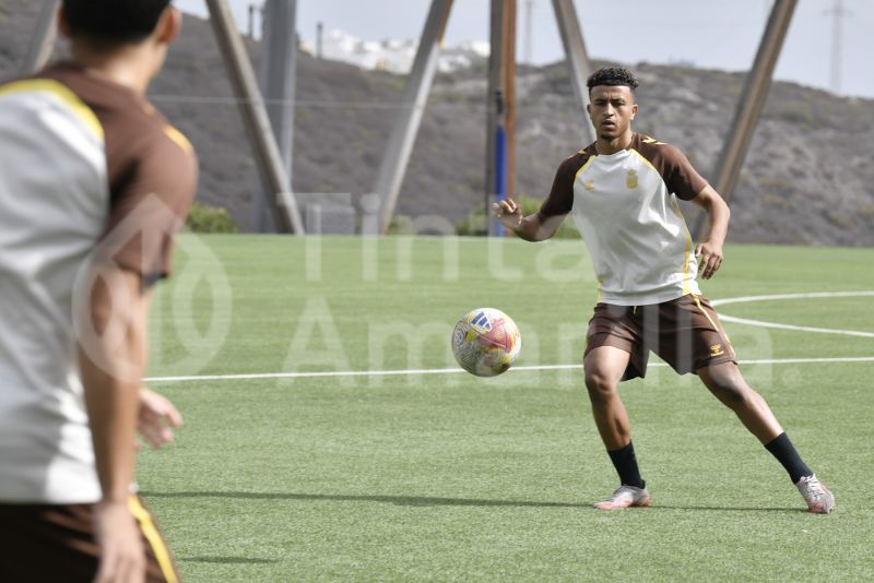 Fotos: Las Palmas Atlético tiene en agenda dos partidos en Balos