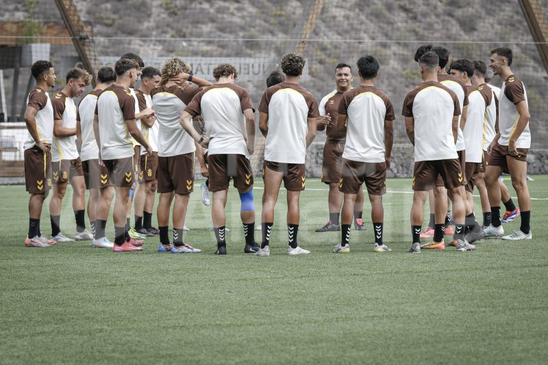 Fotos: Las Palmas Atlético tiene en agenda dos partidos en Balos