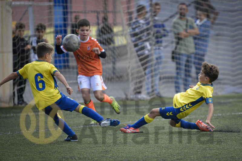 Fotos: El benjamín de la UD inicia su segunda fase de competición