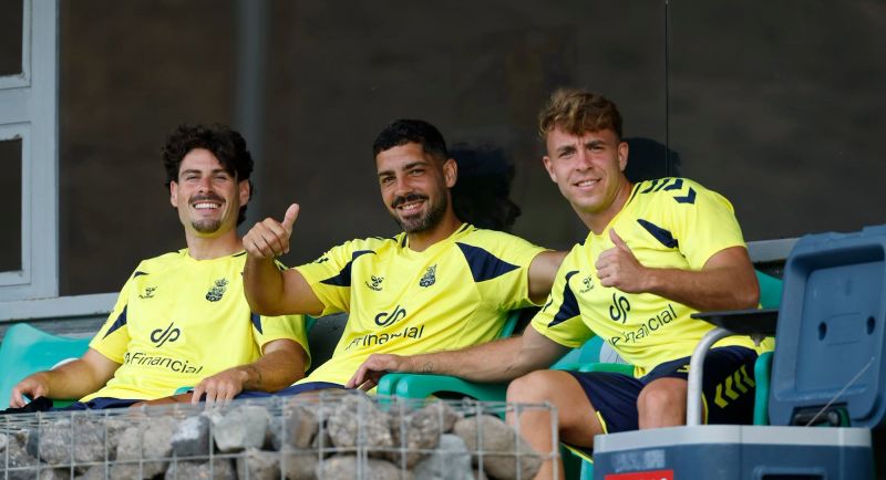 La primera lista del técnico de la UD y alguna pista sobre los futuros dorsales