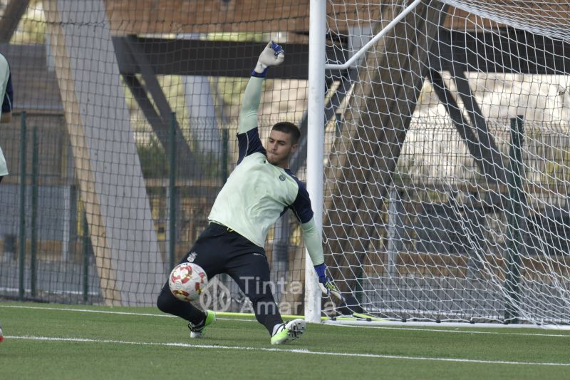Fotos: El filial se prepara en espera de Andy Villar