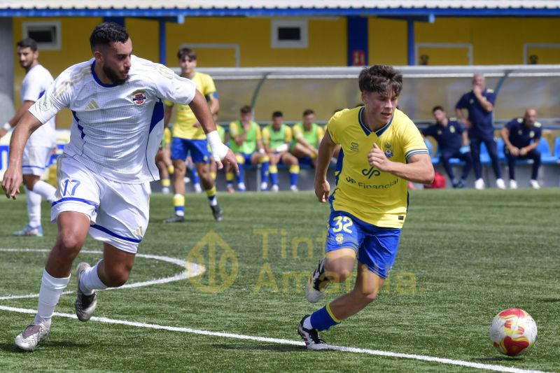 2-1: Las Palmas C da fe del descenso sin lágrimas de la SD Tenisca