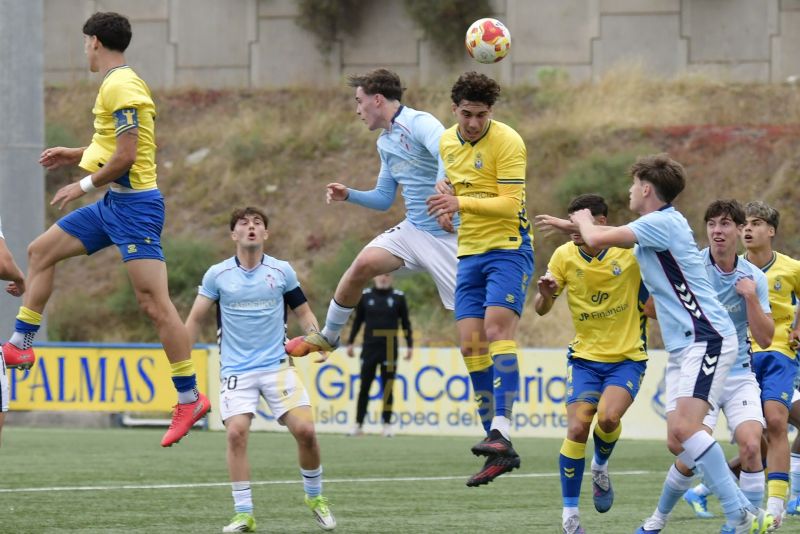 1-0: Rafa Cruz abre el camino y Valentín bate al Celta