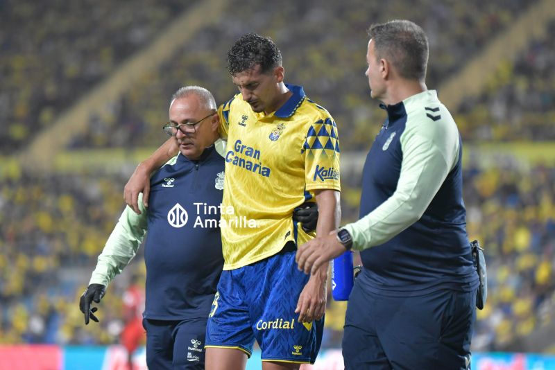 La UD estrena la fórmula de los 17 futbolistas en un partido oficial