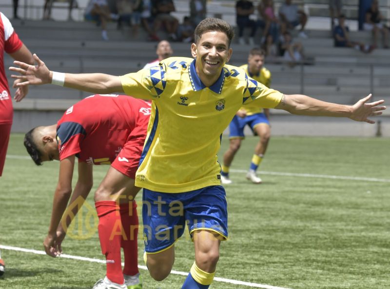 1-2: Las Palmas C gana un duelo de líderes con un nuevo gol de Antonio
