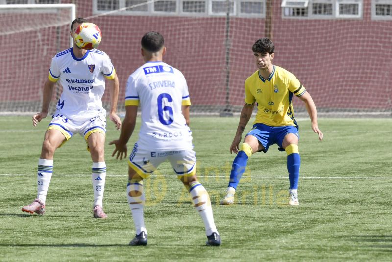 2-1: Las Palmas Atlético sale del hoyo con carácter, garra y remontada