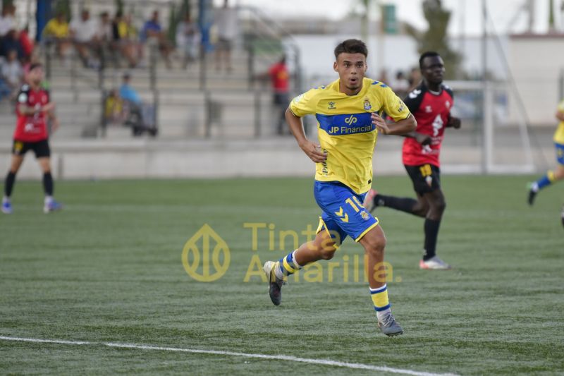 2-2: Las Palmas C y Mensajero igualan en el debut técnico de Iván López