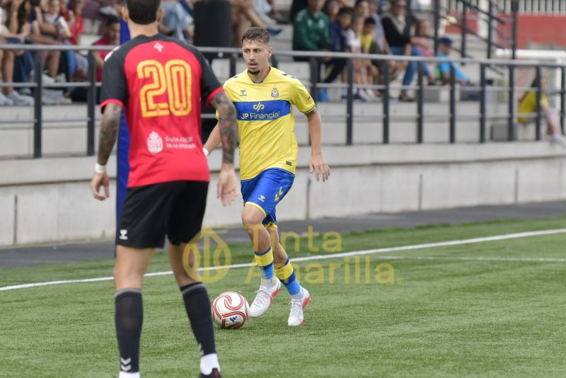 2-2: Las Palmas C y Mensajero igualan en el debut técnico de Iván López
