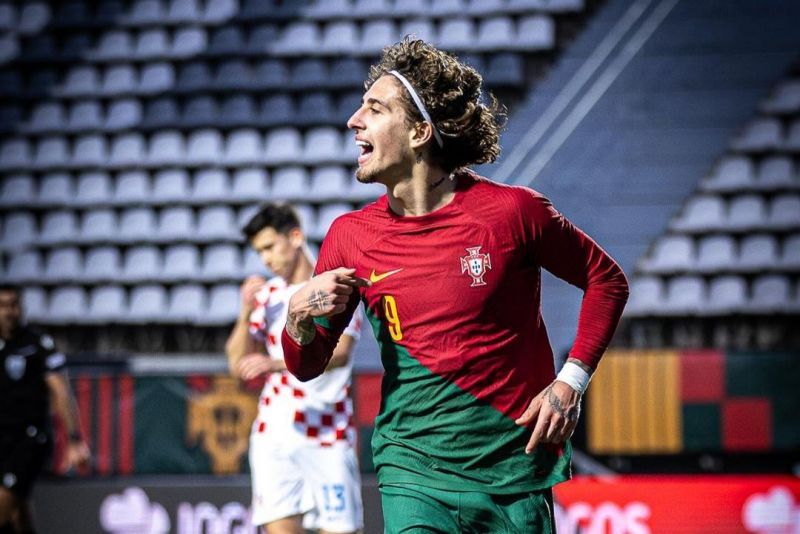 Fabio Silva da el salto a la selección absoluta de Portugal