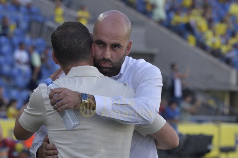 Giraldez elogia a Diego Martínez y a Bajcetic antes de recibir a la UD