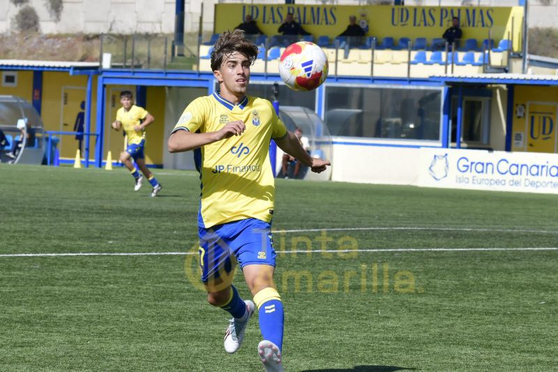 2-1: Las Palmas C da fe del descenso sin lágrimas de la SD Tenisca