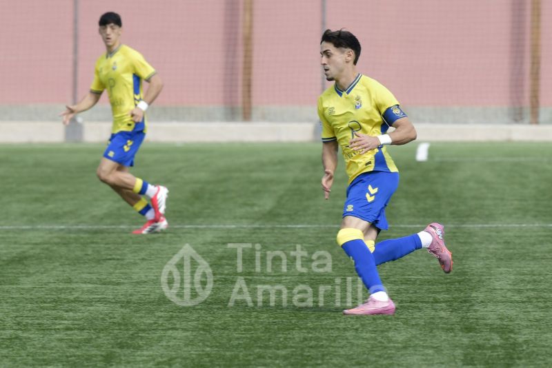 1-1: Las Palmas Atlético provoca un dolor de cabeza al aspirante CD Coria