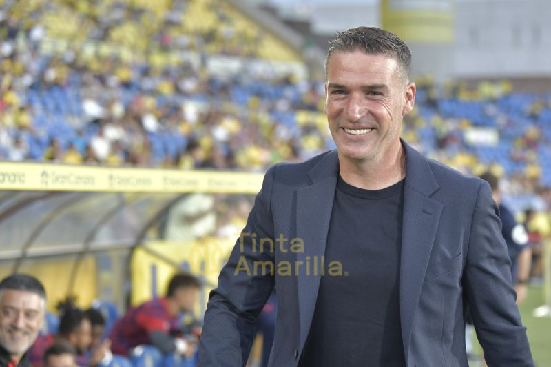 "Estoy contento a medias con el equipo, porque siempre me gusta ganar"