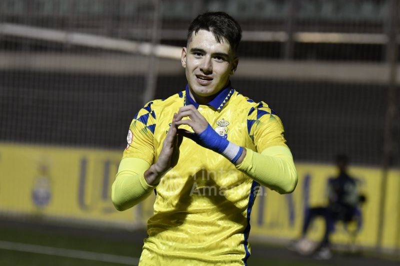 2-1: La UD tumba al Elche con el último zambombazo de Arturo