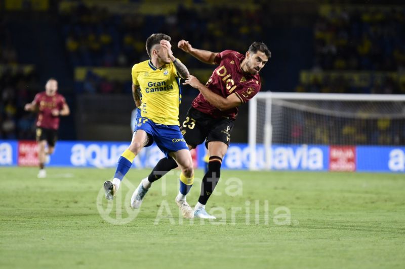 1-0: Volvió Kirian, paró Horkas y Barcia tumbó a un rocoso Cádiz
