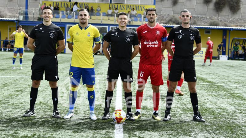 1-2: Las Palmas Atlético malogra la magia de un gol de Elías