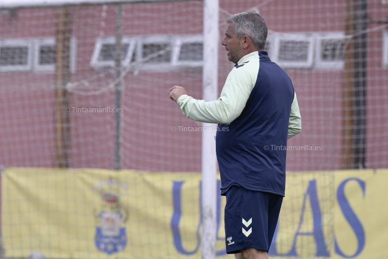 Fotos: Las Palmas C prepara su antepenúltimo encuentro