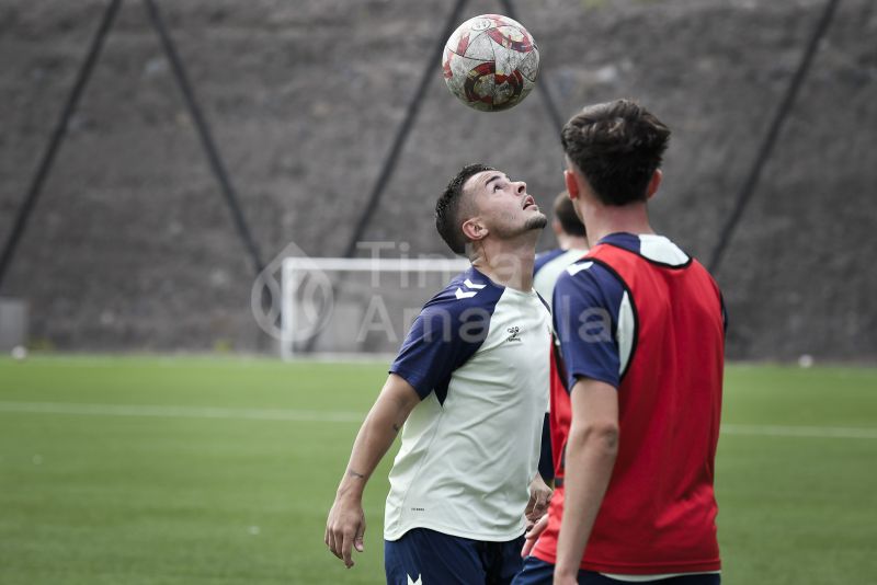 Fotos: Las Palmas Atlético, con ilusiones de revalidar la Copa Ruiz Caballero