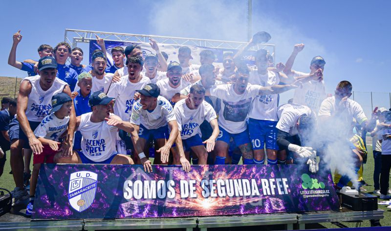 Fotos: El álbum del quinto ascenso de la UD Tamaraceite