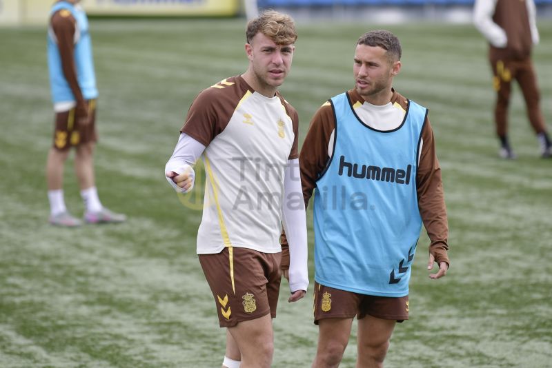 Fotos: Las Palmas Atlético, a mantener su racha como anfitrión del Navalcarnero