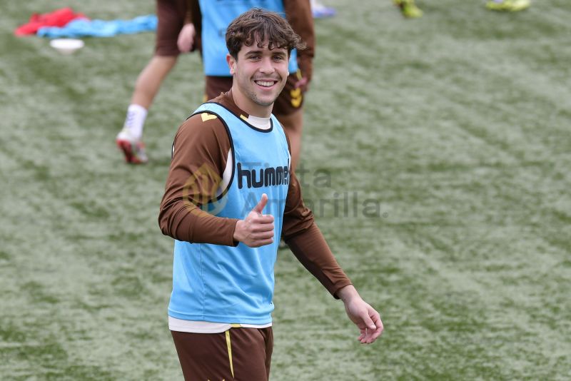 Fotos: Las Palmas Atlético, a mantener su racha como anfitrión del Navalcarnero