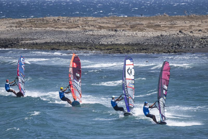 Morfelon y Offringa, candidatos a la corona de slalom en Pozo Izquierdo