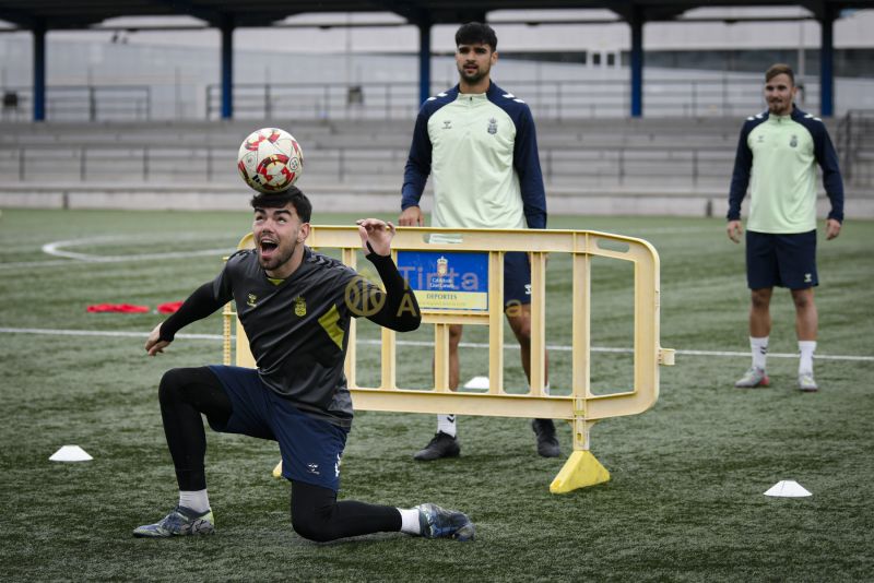 Fotos: Preparativos del filial para defender otra vez el liderato