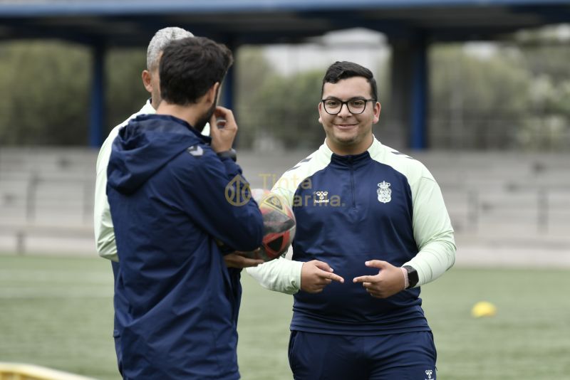 Fotos: Preparativos del filial para defender otra vez el liderato