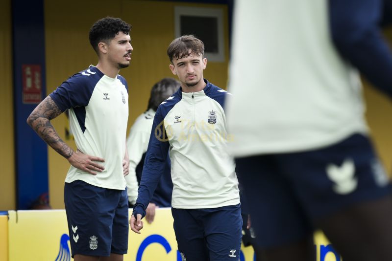 Fotos: Preparativos del filial para defender otra vez el liderato