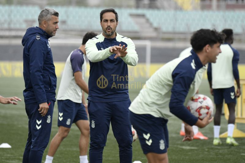 Fotos: Preparativos del filial para defender otra vez el liderato