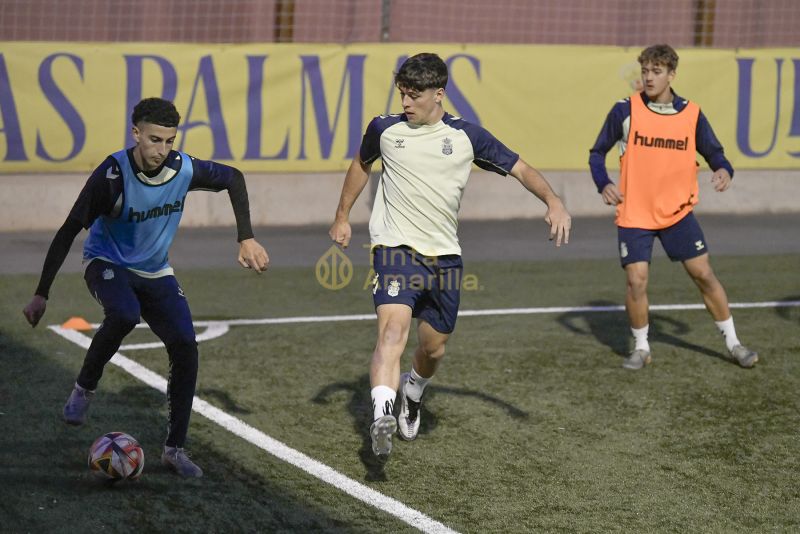 Fotos: El juvenil de la UD cierra sus preparativos para recibir al Elche