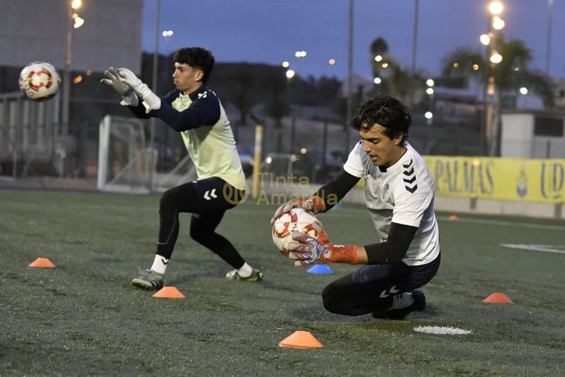 Fotos: El juvenil de la UD cierra sus preparativos para recibir al Elche