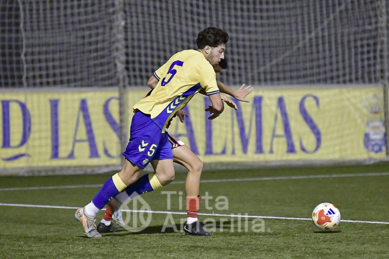 2-0: El juvenil de la UD da otro paso en su reválida como líder de Canarias