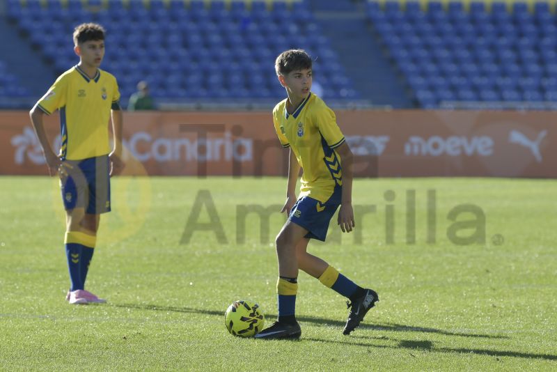 Fotos: El Infantil Fundación de la UD compite con clubes colosos de Europa
