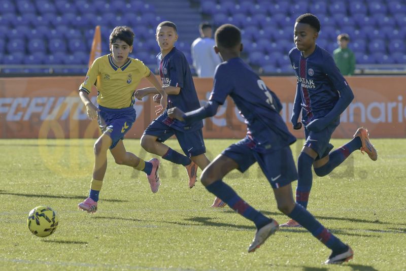 Fotos: El Infantil Fundación de la UD compite con clubes colosos de Europa