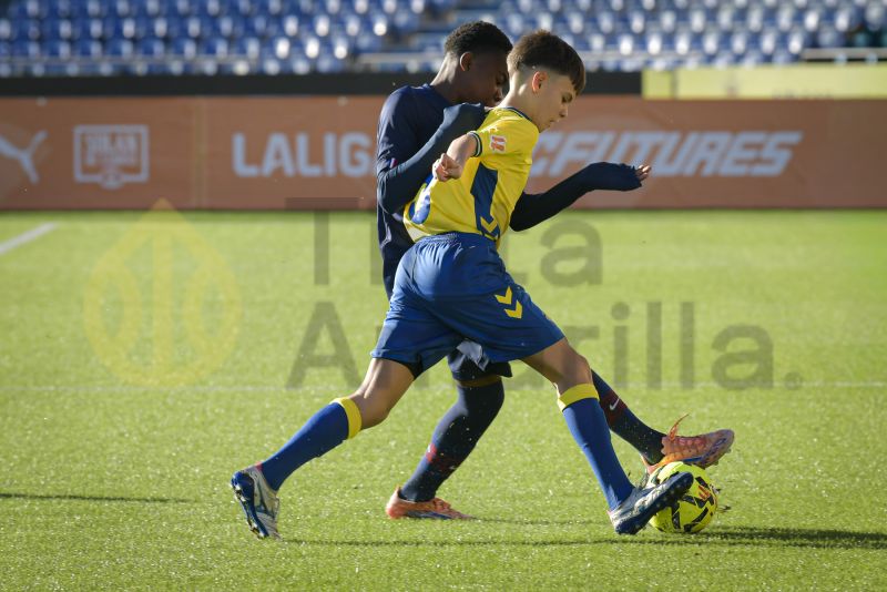 Fotos: El Infantil Fundación de la UD compite con clubes colosos de Europa