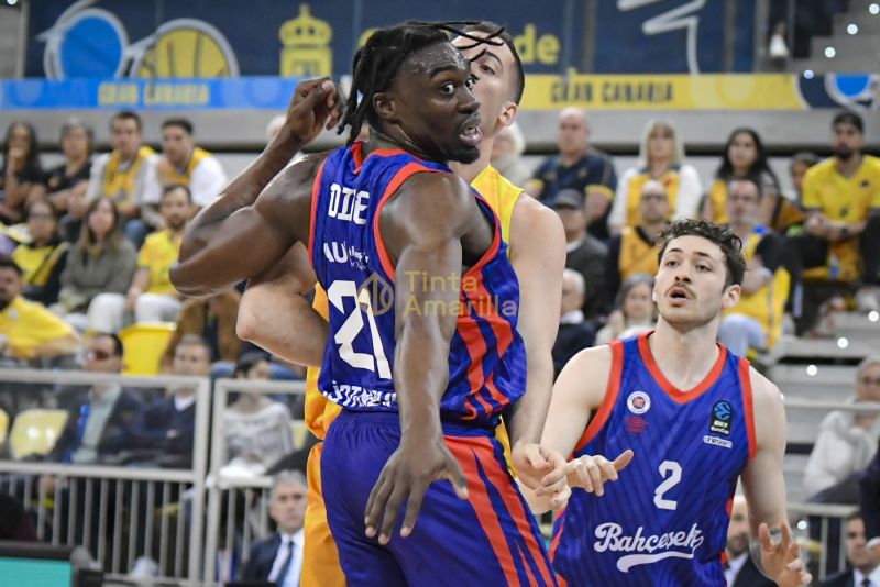 69-68: El Granca sufre, gana y se jugará la última carta en el 'infierno turco'