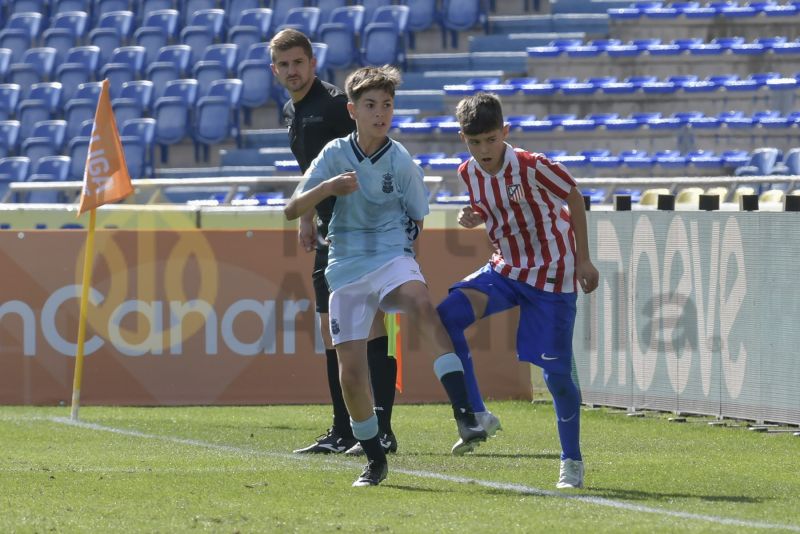 Fotos: La UD termina la fase previa con un meritorio empate ante el Atlético