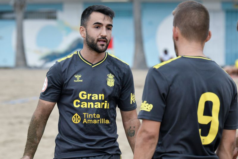 Cristian González acompaña a Pablo Pérez en la Serie A de Italia