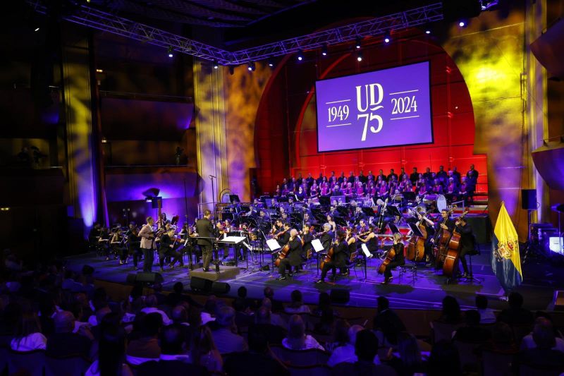 Noche de emociones en el Auditorio Alfredo Kraus