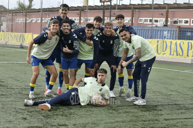 Fotos: Las Palmas C resuelve en media hora ante el Teror (4-0)