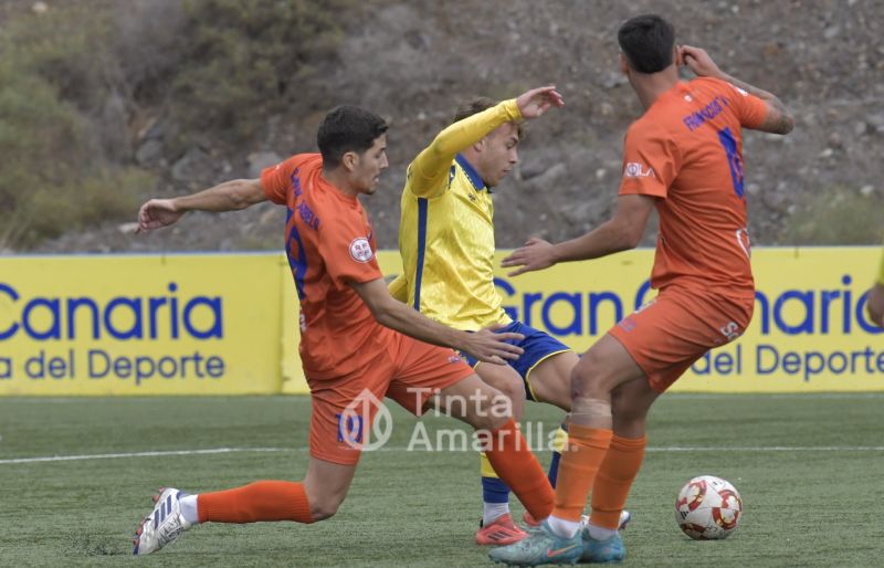 El árbitro de la polémica derrota en La Palma dirige otra vez a Las Palmas Atlético