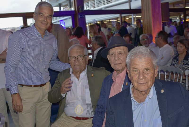 Se juntaron cuatro presidentes de la UD