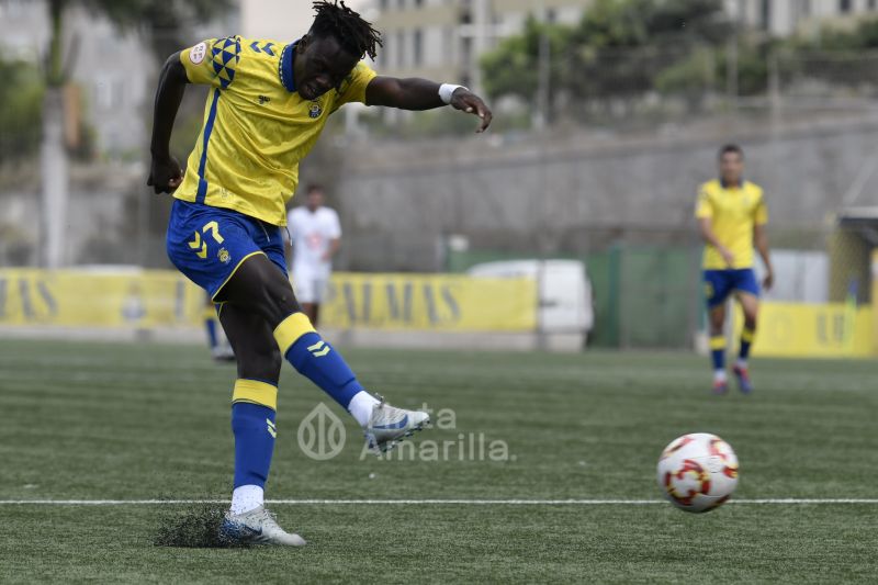 Diego Martínez convoca a seis dorsales del filial para el partido contra Ontiñena
